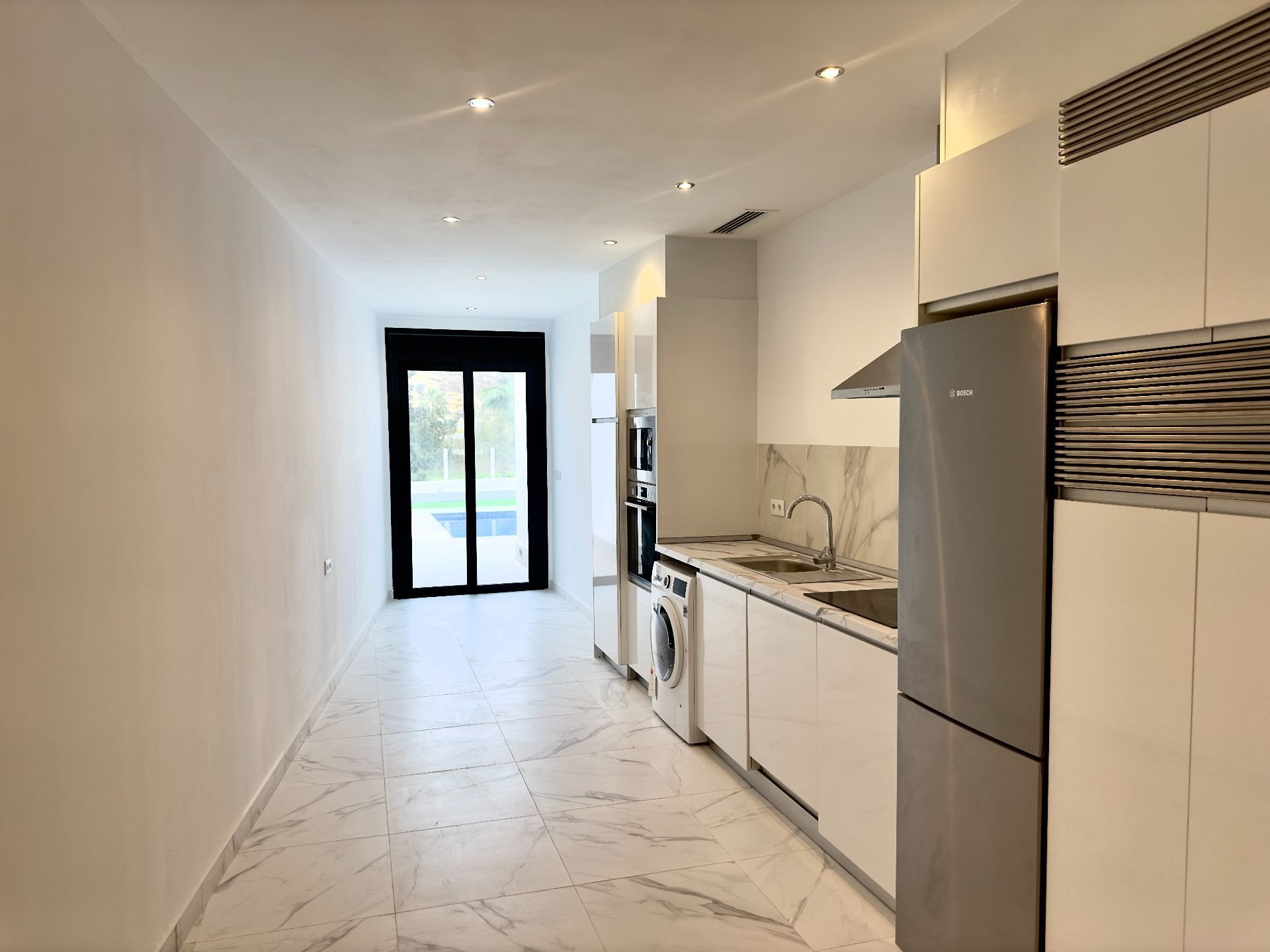 Сasa en Rojales, Alicante, España 4 dormitorios, 260 m2 No. 95585