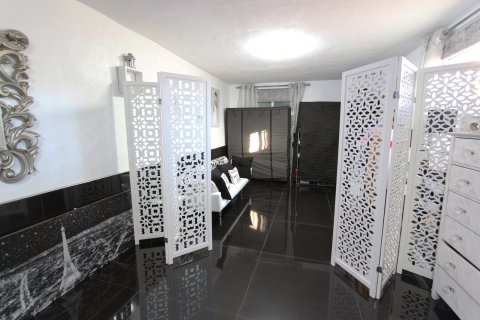 Villa for sale Catral, Alicante, Spain 7 bedrooms, 403 sq.m. No. 113114 - photo 21