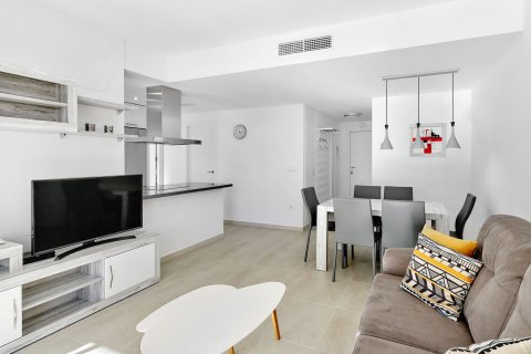 Продажа квартиры Вилламартин, Аликанте, Испания 2 спальни, 88м2 №113111 - фото 2