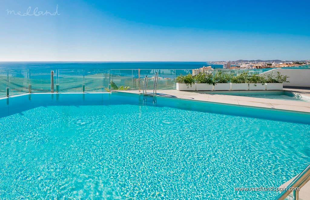 Lägenhet i Fuengirola, Malaga, Spanien 4 sovrum, 260 kvm. Nr. 108643