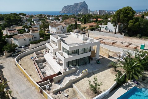 Villa en Benissa, Alicante, España 4 dormitorios, 615 m2 No. 95599