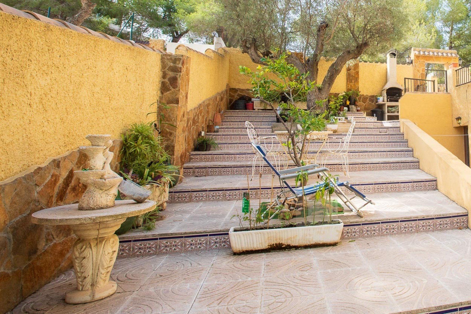 Villa in Urbanizacion Las Filipinas, Alicante, Spanien 6 Schlafzimmer, 180 m2 Nr. 114686