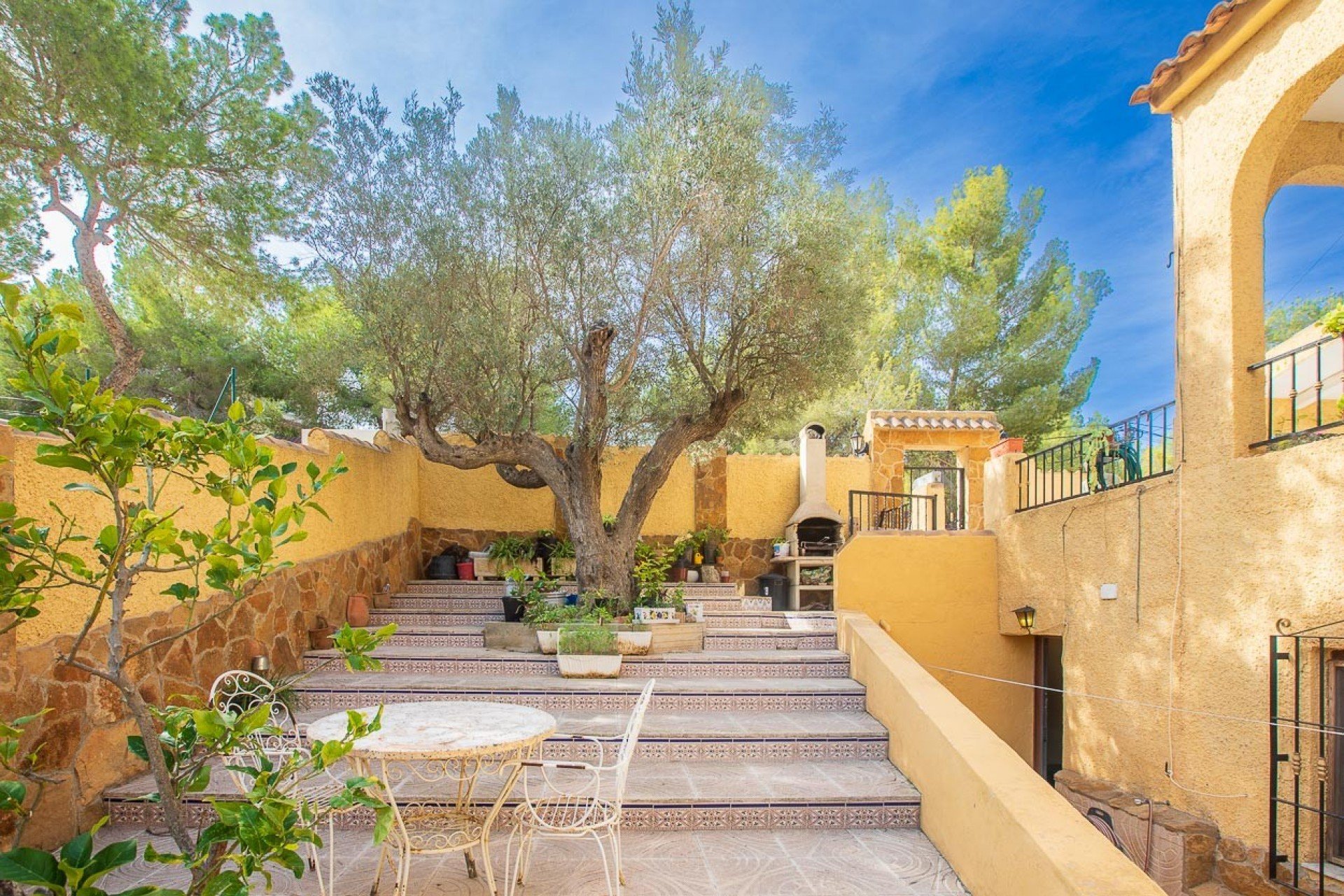 Villa in Urbanizacion Las Filipinas, Alicante, Spanien 6 Schlafzimmer, 180 m2 Nr. 114686