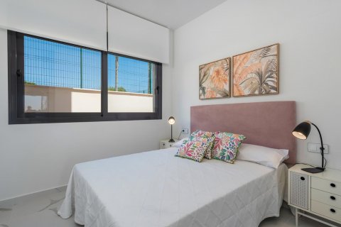 Bungalow à vendre San Miguel de Salinas, Alicante, Espagne, 2 chambres, 92 m2 No. 112071 - photo 18