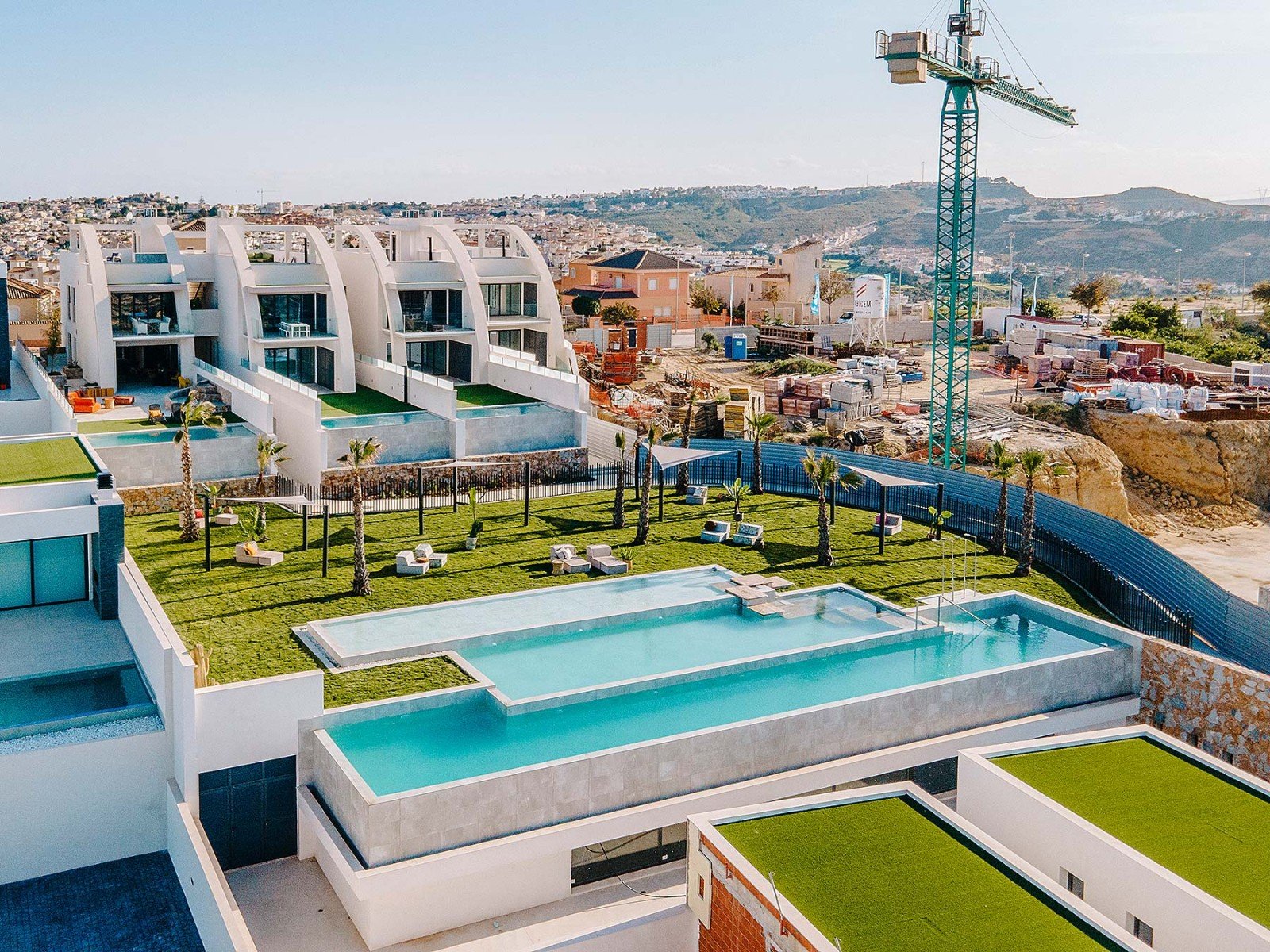 Bungalow i Alicante, Spanien 4 sovrum, 80 kvm. Nr. 112073