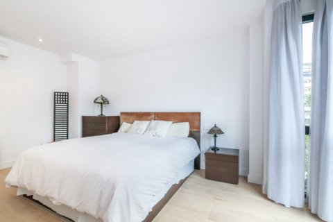 Apartment for rent Madrid, Spain 2 bedrooms, 145 sq.m. No. 107804 - photo 15