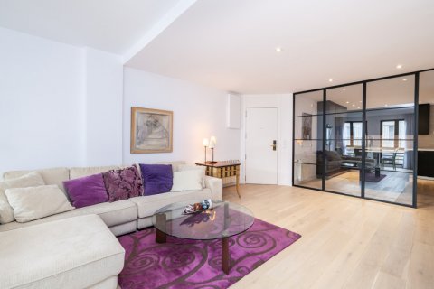 Apartment for rent Madrid, Spain 2 bedrooms, 145 sq.m. No. 107804 - photo 6