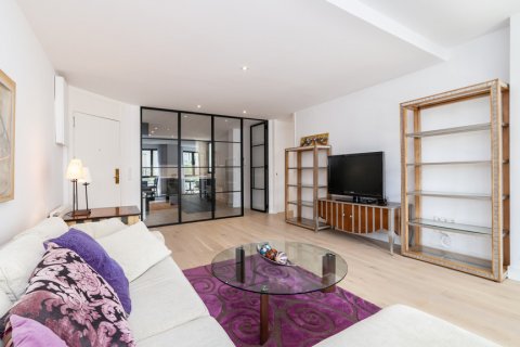 Apartment for rent Madrid, Spain 2 bedrooms, 145 sq.m. No. 107804 - photo 22