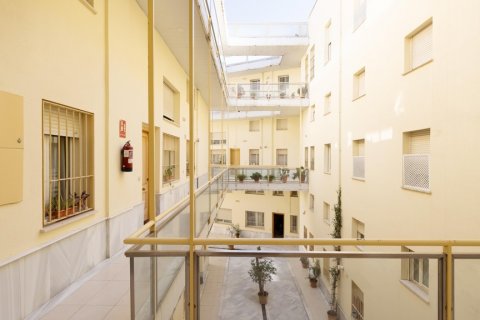 Appartamento in vendita Sevilla, Seville, Spagna 4 camere da letto, 115 mq. N° 107805 - foto 18