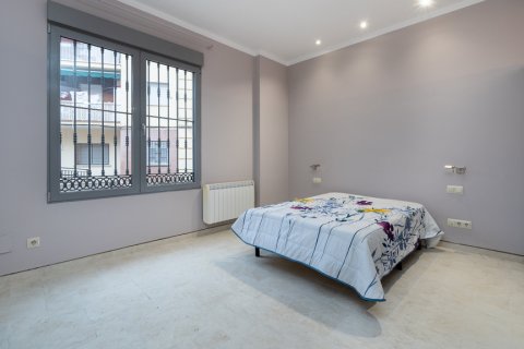 Dzīvoklis pārdošanā Madrid, Spānijā 1 istaba, 97 m2 Nr. 107729 - attēls 26