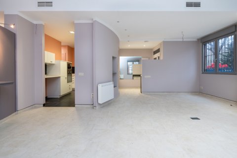 Dzīvoklis pārdošanā Madrid, Spānijā 1 istaba, 97 m2 Nr. 107729 - attēls 10