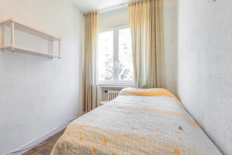Apartment for sale Madrid, Spain 4 bedrooms, 142 sq.m. No. 107727 - photo 14