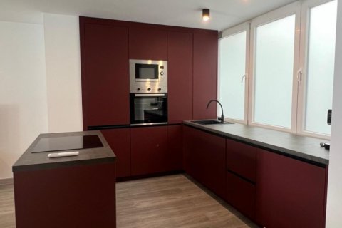 Продажа квартиры в Торревьеха, Аликанте, Испания 3 спальни, 103м2 №117785 - фото 1