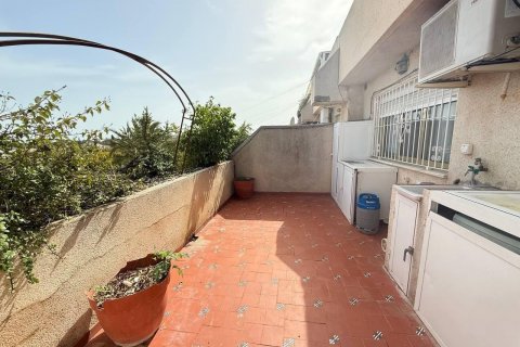 Huoneisto myytävänä Alicante, Espanja, 3 makuuhuonetta, 133 m2 No. 117782 - kuva 15