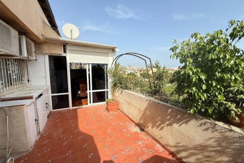 Huoneisto myytävänä Alicante, Espanja, 3 makuuhuonetta, 133 m2 No. 117782 - kuva 12