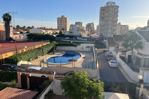 Villa pārdošanā Torrevieja, Alicante, Spānijā 4 istabas, 130 m2 Nr. 117786 - attēls 12