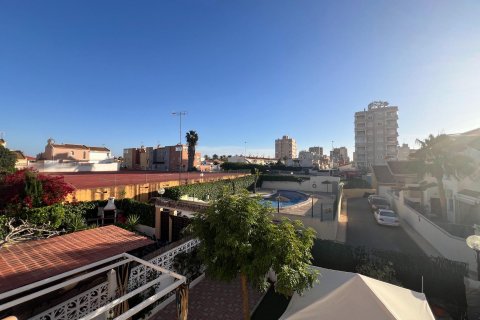 Villa pārdošanā Torrevieja, Alicante, Spānijā 4 istabas, 130 m2 Nr. 117786 - attēls 7