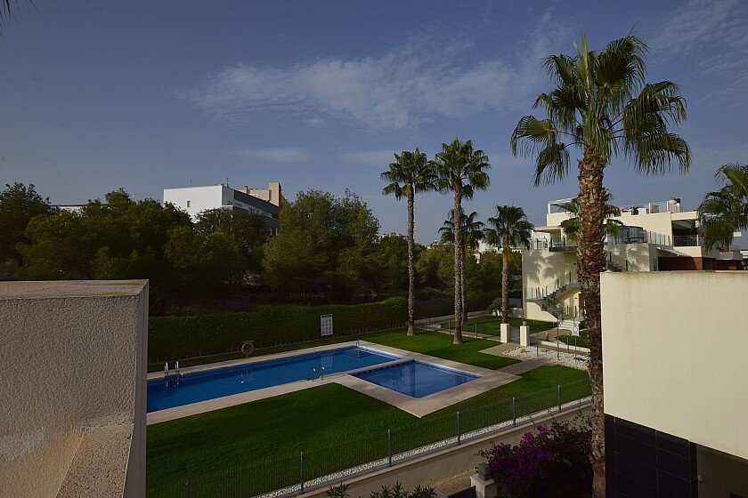 Villa à Villamartin, Alicante, Espagne 2 chambres, 80 m2 No. 111197