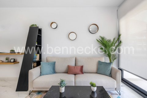 Lägenhet till salu Orihuela, Alicante, Spanien 2 sovrum, 76 kvm. Nr. 100982 - foto 9