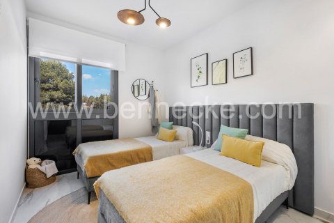 Lägenhet till salu Orihuela, Alicante, Spanien 2 sovrum, 76 kvm. Nr. 100982 - foto 20