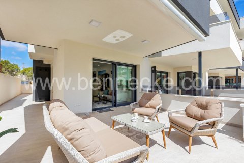Lägenhet till salu Orihuela, Alicante, Spanien 2 sovrum, 76 kvm. Nr. 100982 - foto 11