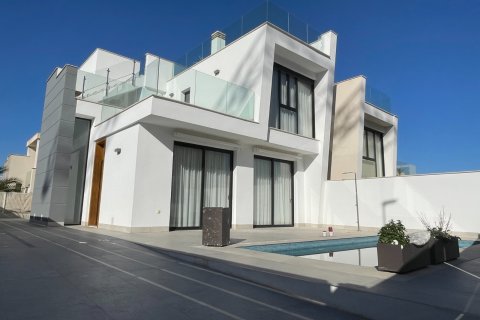 Villa for sale Benijofar, Alicante, Spain 3 bedrooms, 143 sq.m. No. 115078 - photo 1