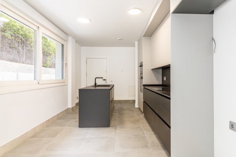 House zum Verkauf Torrelodones, Madrid, Spanien 5 Schlafzimmer, 310 m2 Nr. 107504 - Foto 4