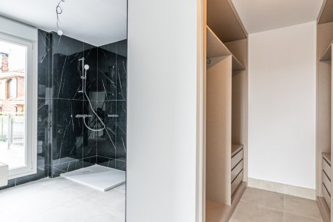 House for sale Torrelodones, Madrid, Spain 5 bedrooms, 310 sq.m. No. 107503 - photo 22