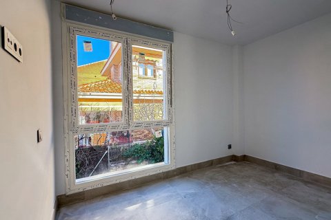 House for sale Torrelodones, Madrid, Spain 5 bedrooms, 310 sq.m. No. 107501 - photo 14