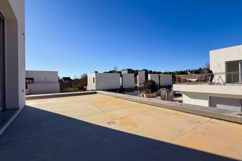 House for sale Torrelodones, Madrid, Spain 5 bedrooms, 310 sq.m. No. 107501 - photo 18