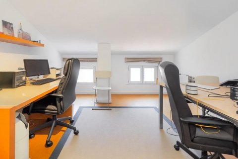 Dvīņu māja pārdošanā Madrid, Spānijā 4 istabas, 190 m2 Nr. 107824 - attēls 22