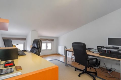 Dvīņu māja pārdošanā Madrid, Spānijā 4 istabas, 190 m2 Nr. 107824 - attēls 20