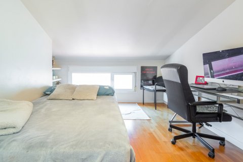 Dvīņu māja pārdošanā Madrid, Spānijā 4 istabas, 190 m2 Nr. 107824 - attēls 19