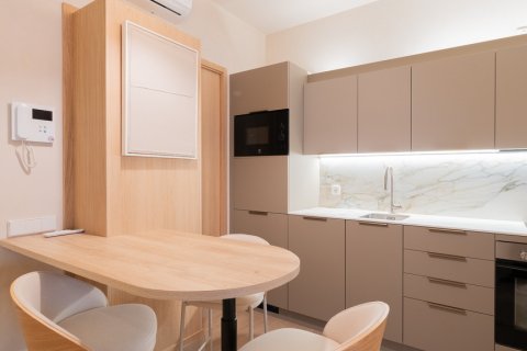 Apartment for sale Madrid, Spain 2 bedrooms, 80 sq.m. No. 113546 - photo 10