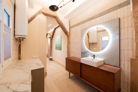 Apartment for sale Madrid, Spain 2 bedrooms, 80 sq.m. No. 113546 - photo 22
