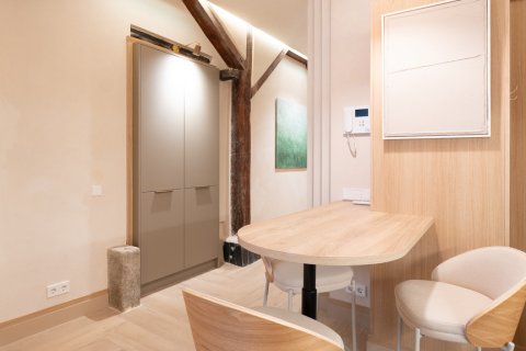 Apartment for sale Madrid, Spain 2 bedrooms, 80 sq.m. No. 113546 - photo 14