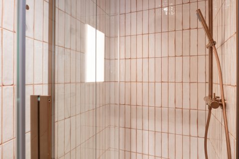 Apartment for sale Madrid, Spain 2 bedrooms, 80 sq.m. No. 113546 - photo 26