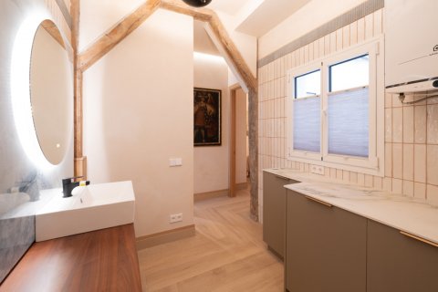 Apartment for sale Madrid, Spain 2 bedrooms, 80 sq.m. No. 113546 - photo 21