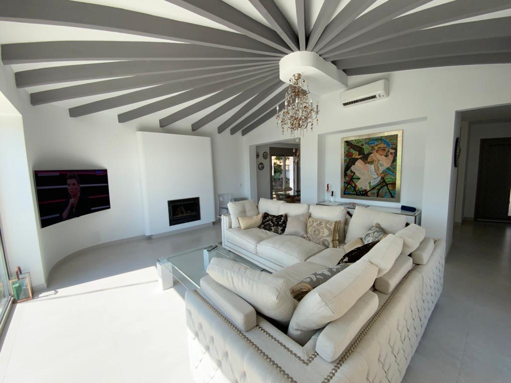 Villa i Calpe, Alicante, Spanien 4 sovrum, 200 kvm. Nr. 88948