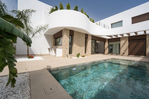 Villa till salu Almoradi, Alicante, Spanien 3 sovrum, 140 kvm. Nr. 98325 - foto 1