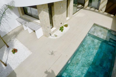 Villa till salu Almoradi, Alicante, Spanien 3 sovrum, 140 kvm. Nr. 98325 - foto 23