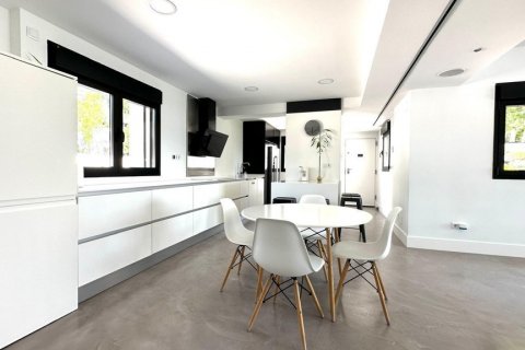 Villa à vendre Fuente del Fresno, Madrid, Espagne, 4 chambres, 494 m2 No. 107639 - photo 11