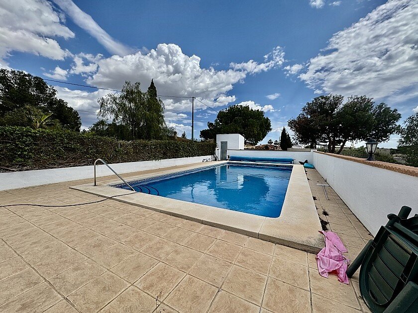 Villa Alicante, Spānijā 6 istabas, 270 m2 Nr. 103341