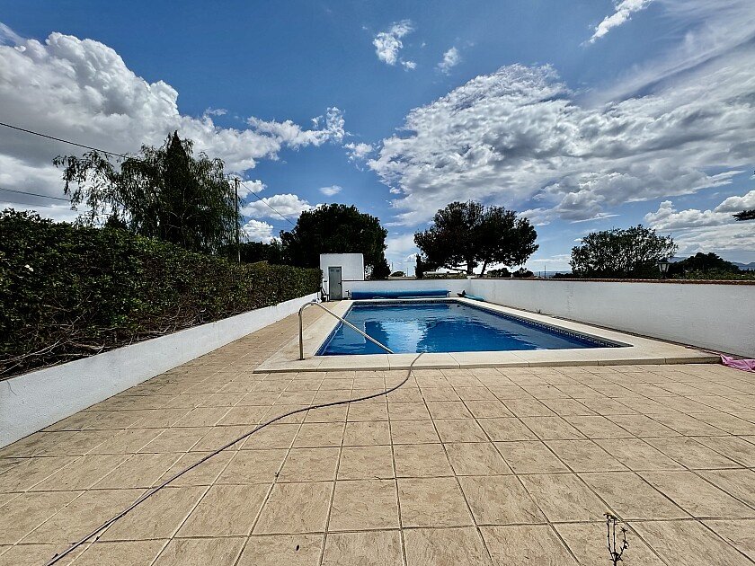 Villa Alicante, Spānijā 6 istabas, 270 m2 Nr. 103341