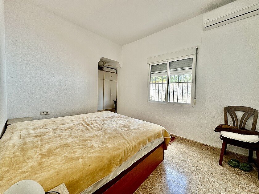 Villa Alicante, Spānijā 6 istabas, 270 m2 Nr. 103341