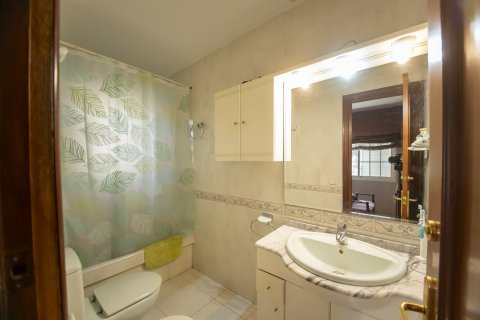 House zum Verkauf Salou, Tarragona, Spanien 4 Schlafzimmer, 340 m2 Nr. 95232 - Foto 24