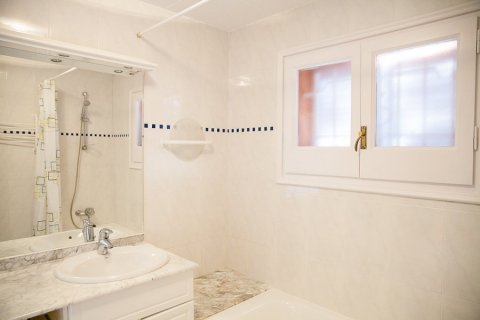 House for sale Sant Feliu de Guixols, Girona, Spain 5 bedrooms, 250 sq.m. No. 102826 - photo 24