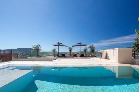 Villa for sale Santa Ponsa, Mallorca, Spain 3 bedrooms, 162 sq.m. No. 109931 - photo 1
