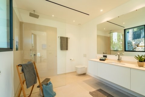 Villa for sale El Camp De Mar, Mallorca, Spain 4 bedrooms, 450 sq.m. No. 109937 - photo 12