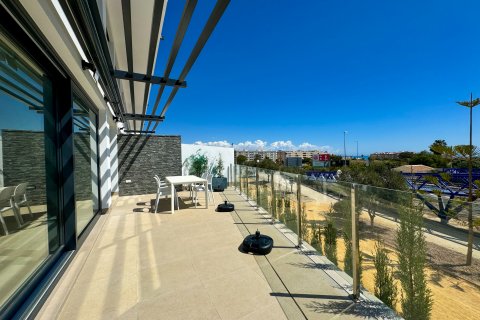 Apartment for sale Guardamar del Segura, Alicante, Spain 3 bedrooms, 161 sq.m. No. 99675 - photo 1